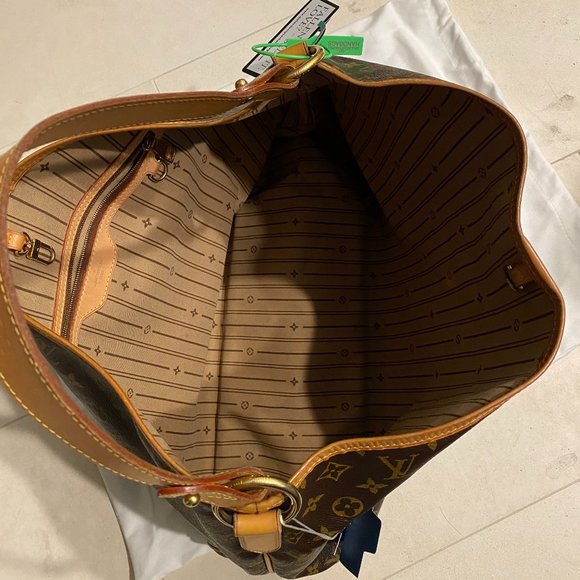 Louis Vuitton - Delightful GM Monogram Canvas Hobo Bag Brown - Picture 1 of 4